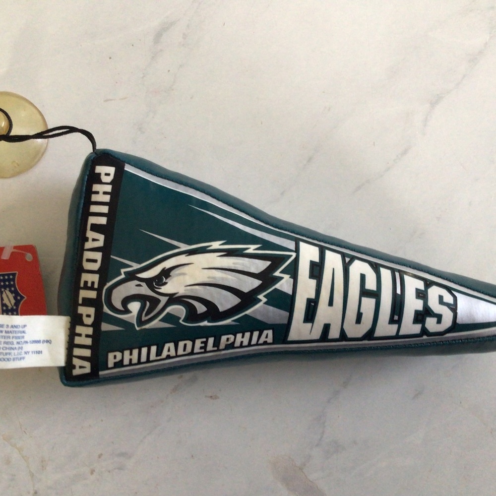 Philadelphia Eagles 2003 Petite stuffed NFL  Pennant Flag